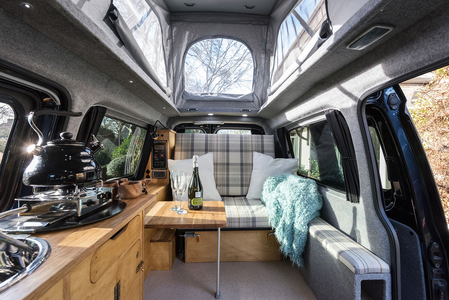 VW CADDY - small camper vans 